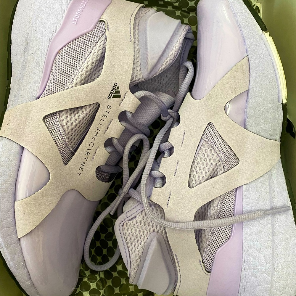 Stella Mccartney Ultraboost View 2